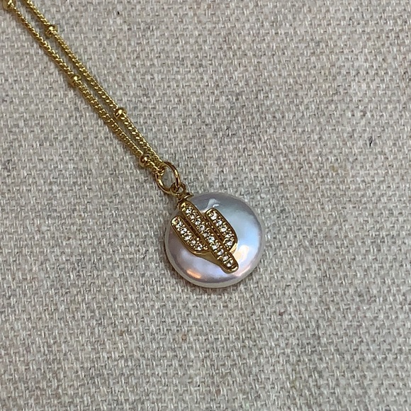 pearl necklace with crystal saguaro cacti - Picture 7 of 12